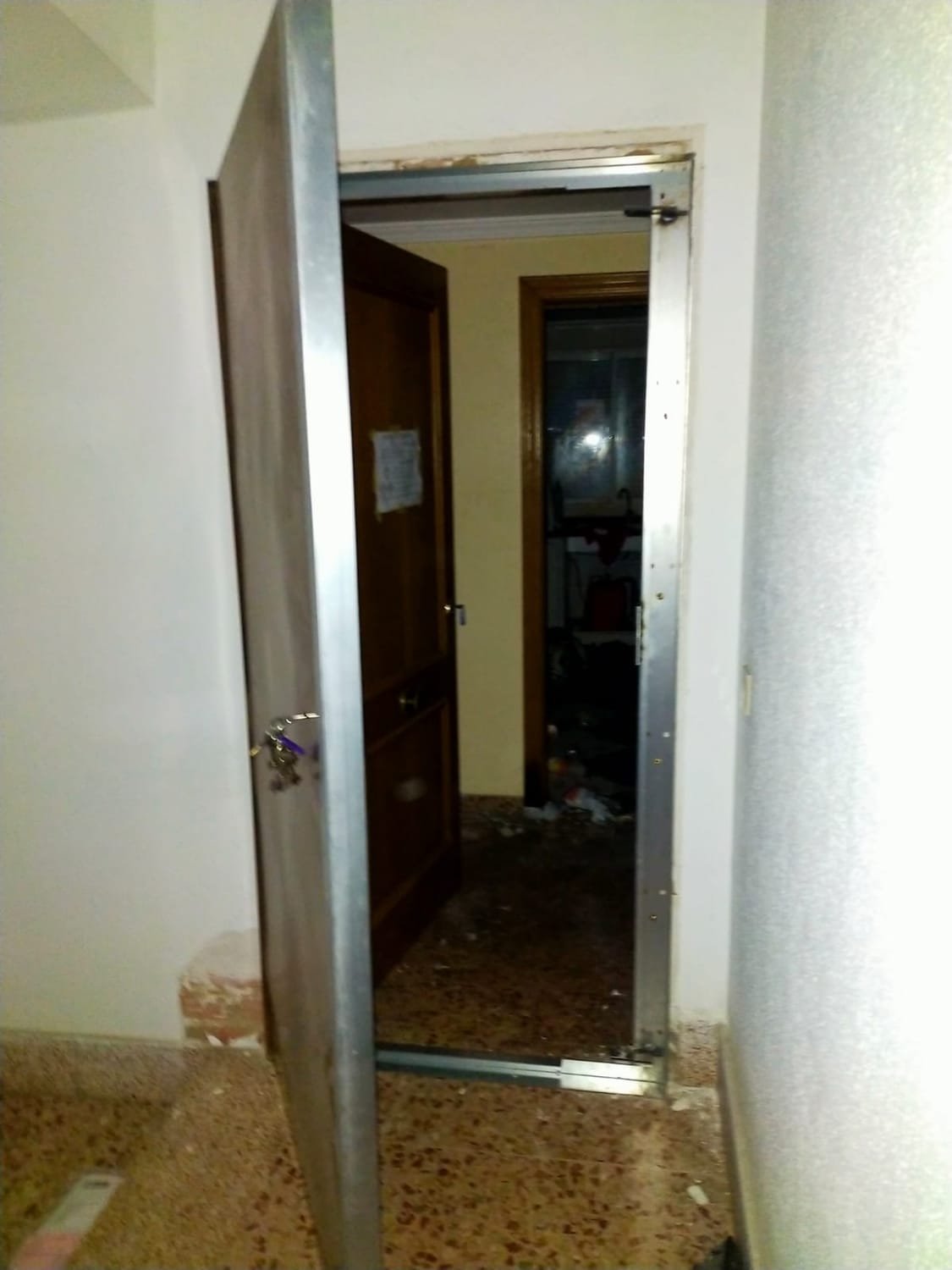 Instalación de puertas antiokupa · imagen 11